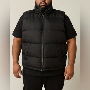 Men's Black Puffer Vest